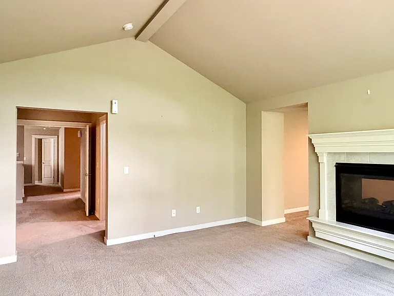 27142 SE 13th St — Photo 26