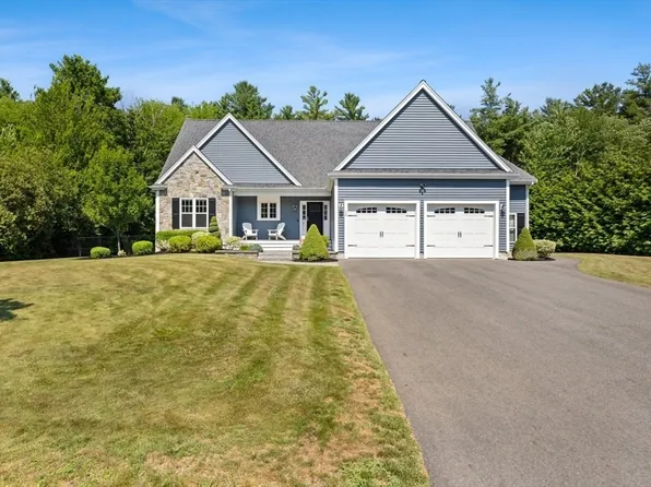 70 Cynthia Rd, Abington, MA 02351