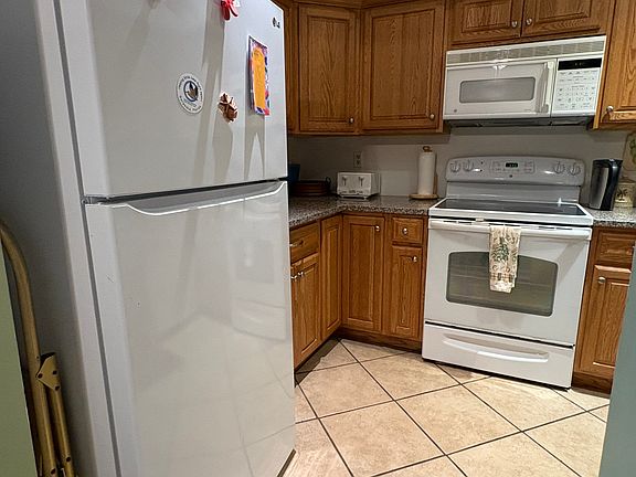4th image of 1519 Pelican Point Dr #Ba-289