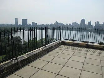 Rented by Rita S Citrin, LREB