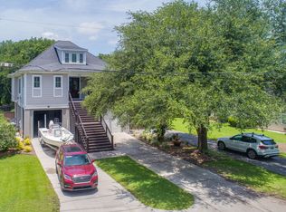 2068 Wappoo Hall Rd, Charleston, SC 29412