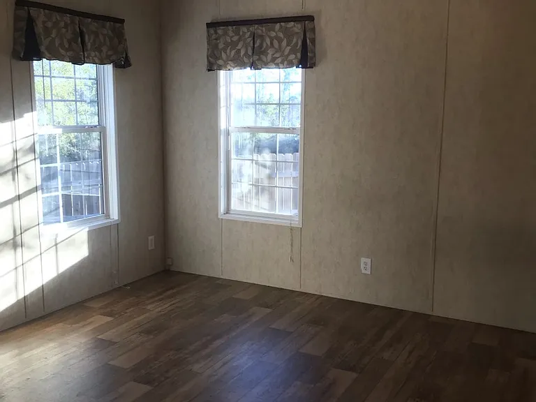 2468A Three Mile Rd — Photo 11