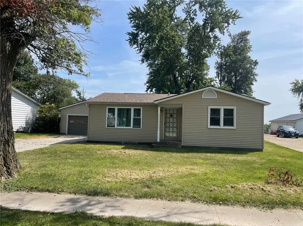 310 W Main St, Toledo, IL 62468