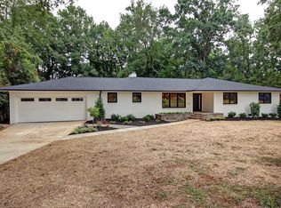 2546 Cloister Dr, Charlotte, NC 28211
