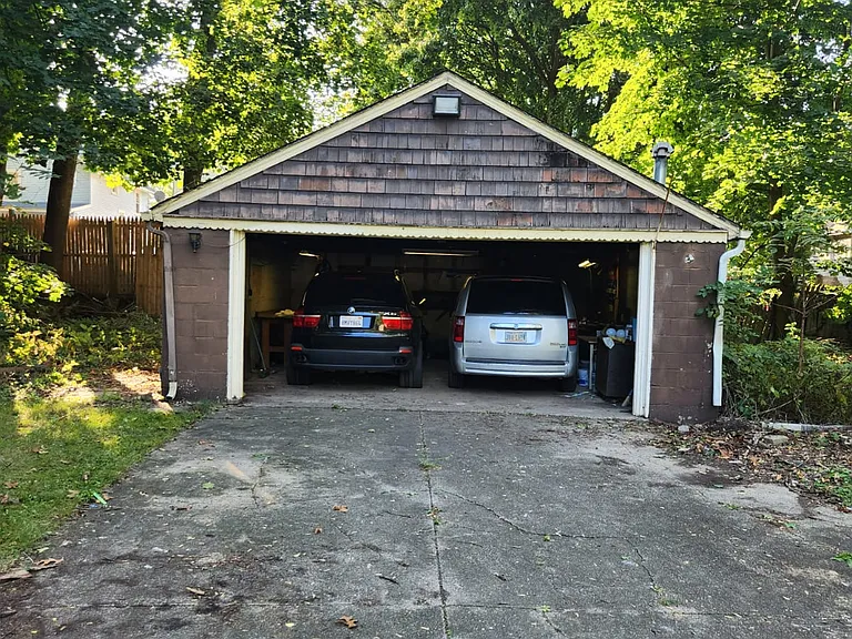 202 Jewett St — Photo 15