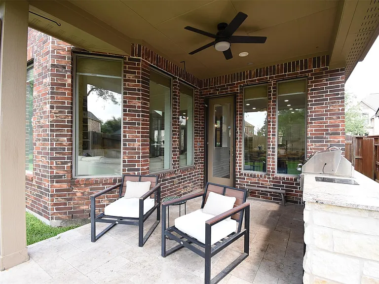 18901 N Bee Cave Springs Cir — Photo 36
