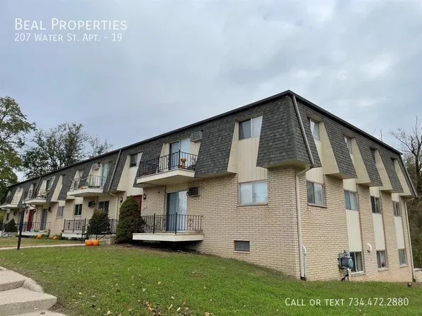 207 Water St, Brooklyn, MI