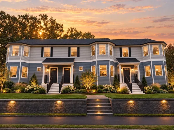 299 Quincy St Building 4-6, Holbrook, MA 02343
