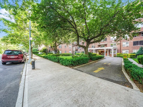 67-66 108th Street image 3 of 36