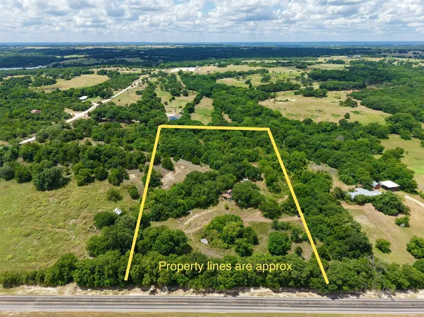 2492 Fm 922, Forestburg, TX 76239