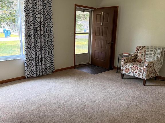 2nd image of 107 Allen Dr