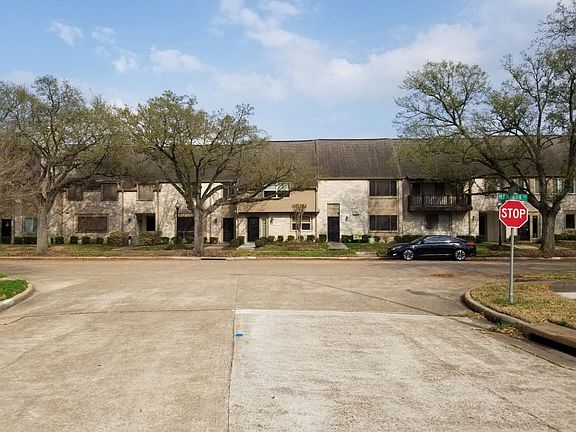 5th image of 15306 Gorham Dr