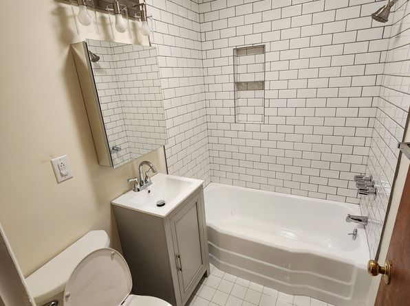 136 New Unionville Rd APT 6