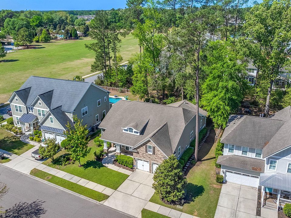 1st image of 205 Weston Hall Dr