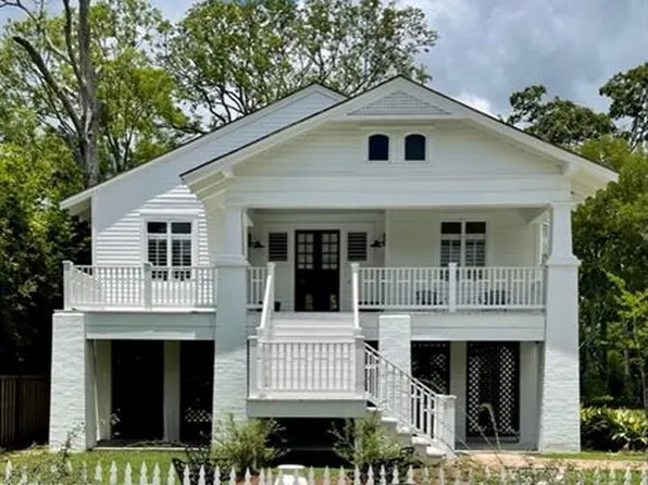 120 Carroll St, Mandeville, LA 70448