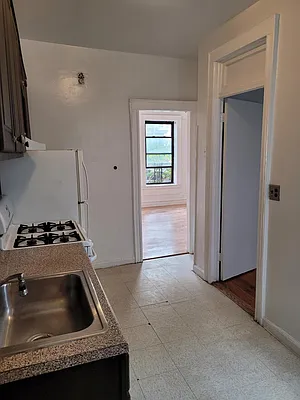 Rented by Old Brooklyn Real Estate Inc | media 15