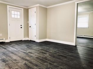 723 Meadow Rd FLOOR 1, Smithtown, NY 11787