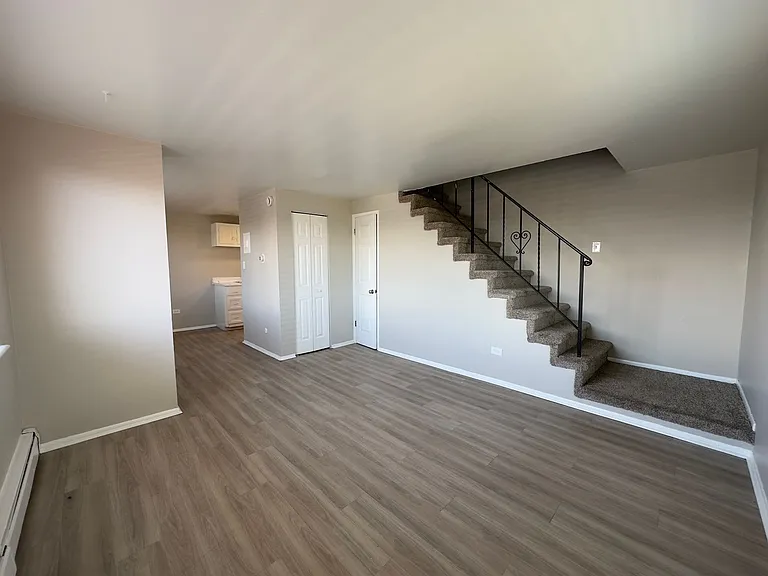 2781-2831 Eliot Cir — Photo 5