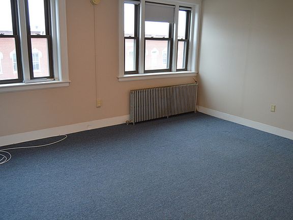 5th image of 184 Main St #A7321c9ad