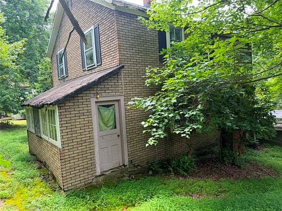 5th image of 65 Old Mine Rd