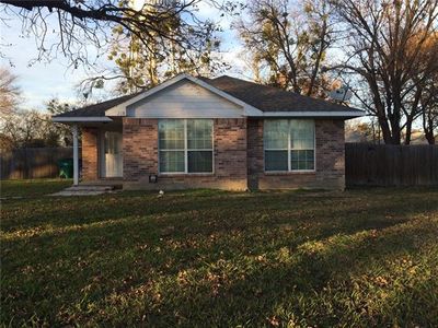 218 E Burks St, Pilot Point, TX, 76258