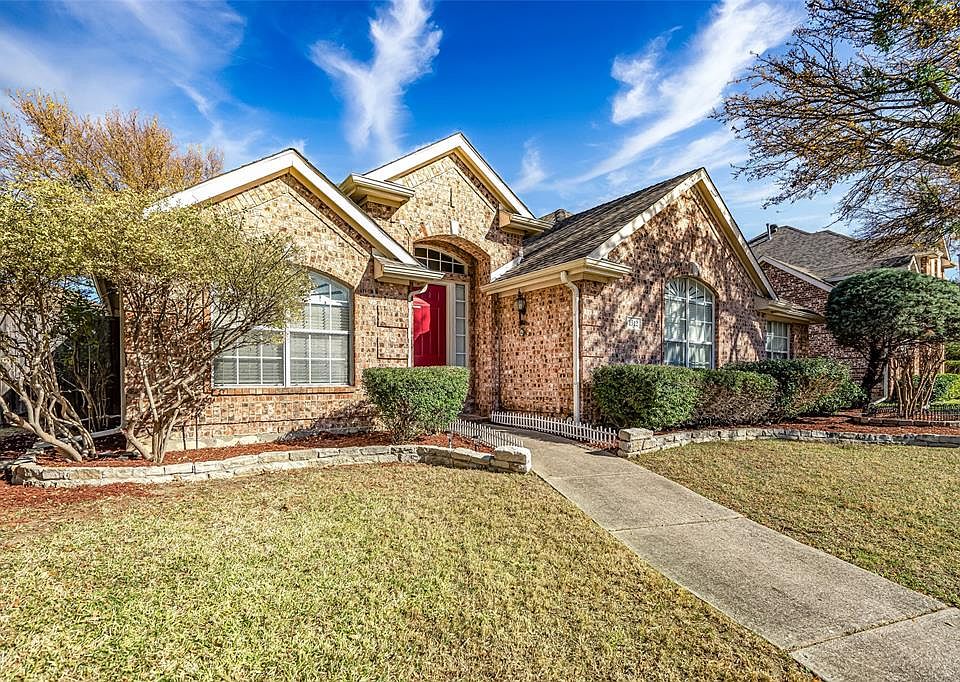 1st image of 1512 Bosque Dr