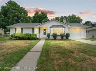 1916 Dean Ave, Holt, MI 48842