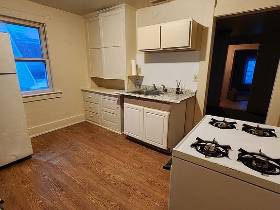 New kitchen sink cabinet and ss steel sink