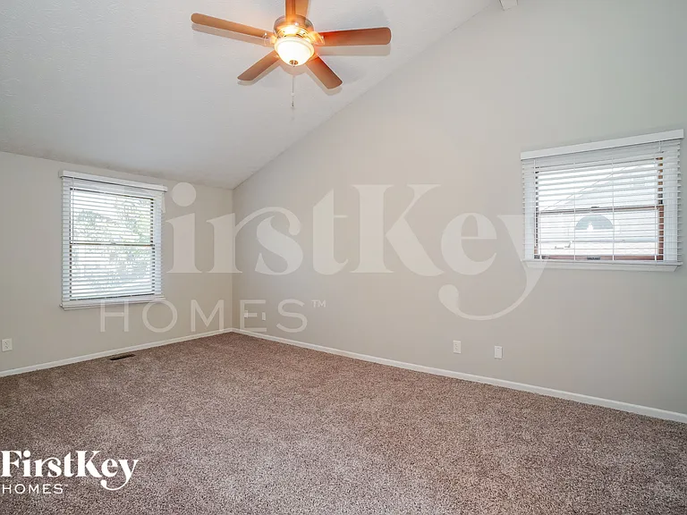 2712 Willow Glen Rd — Photo 11