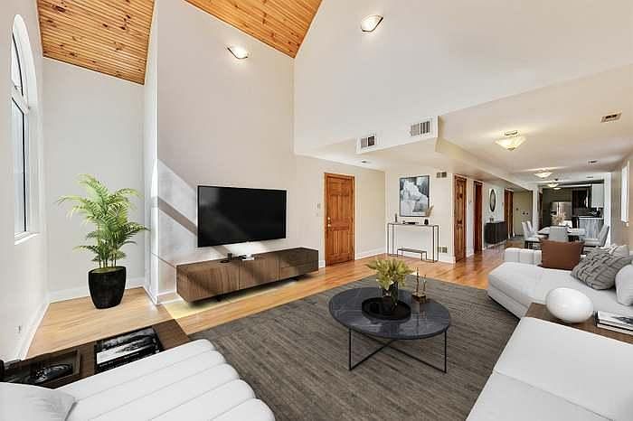 1st image of 2515 N Talman Ave APT 2