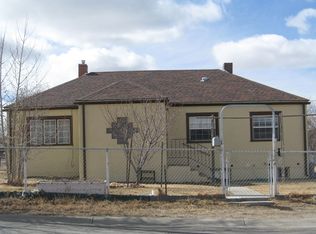 616 Pershing St, Rawlins, WY 82301
