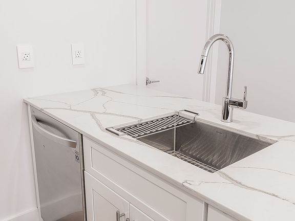 2nd image of 88 Atlantic Ave APT 8