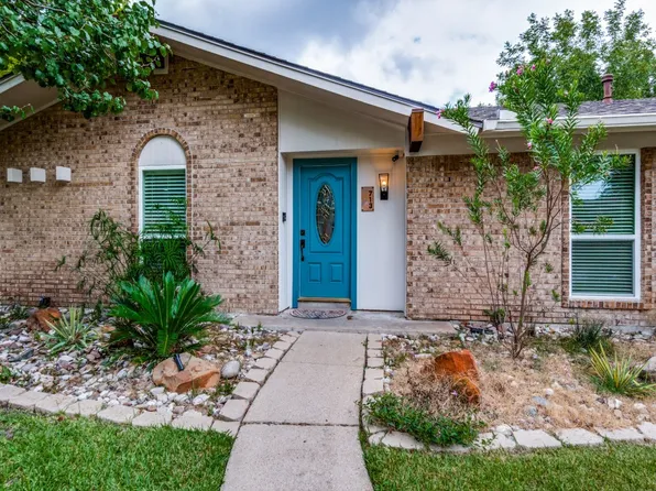 713 Woodcastle Dr, Garland, TX 75040