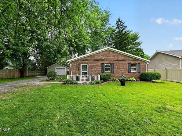 117 N Goodrich St, Oregon, OH 43616