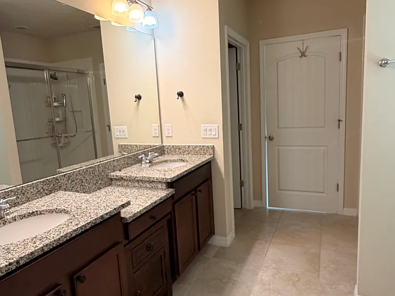 10300 Merrymeeting Bay Dr — Photo 17