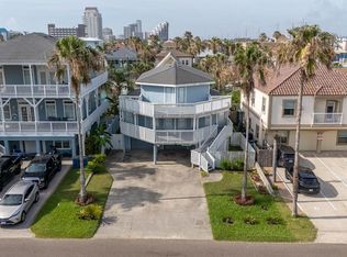 109 E Pompano St, South Padre Island, TX 78597