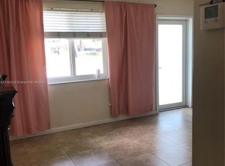 9325 SW 41st St, Miami, FL 33165