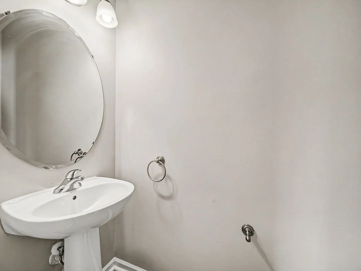 503 Delta Drive — Photo 4