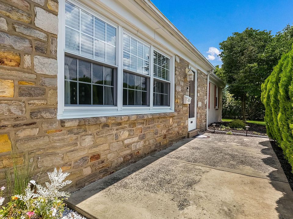 523 Rick Rd Southampton, PA, 18966 Apartments for Rent Zillow