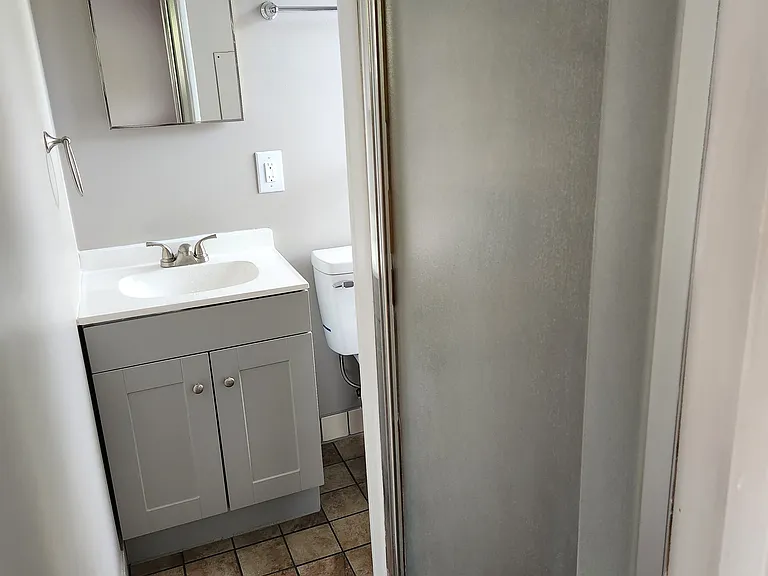 1316 Michigan Ave #2 — Photo 5