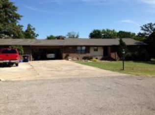 300 E 26th St, Ada, OK 74820