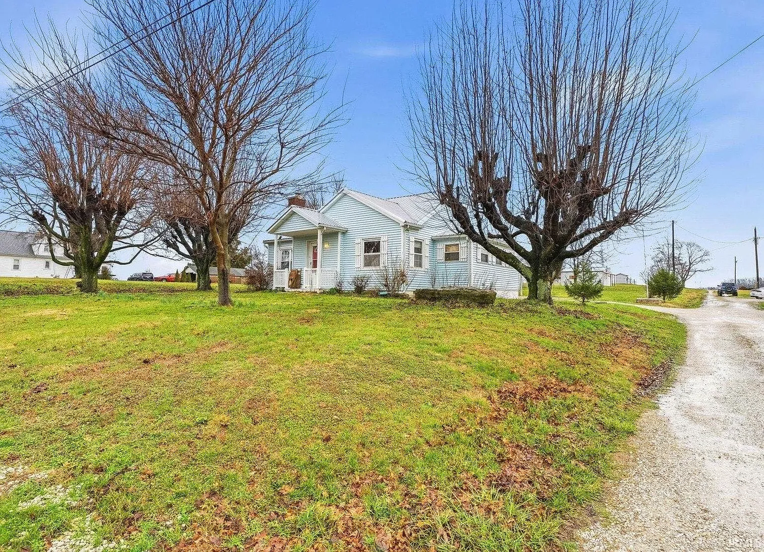 6982 N Us Highway 231 photo 1