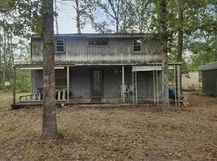 166 Cypress St, Zavalla, TX 75980
