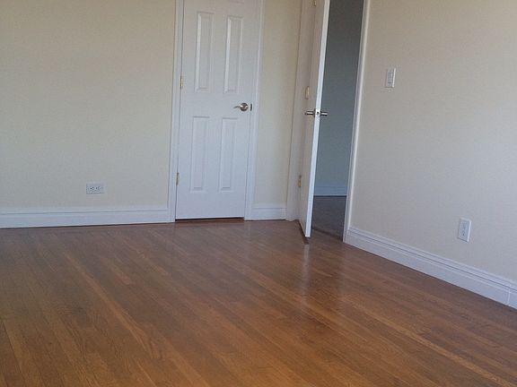 2nd image of 850 Amsterdam Ave APT 16A