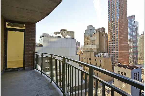 Rented by Stribling | media 16