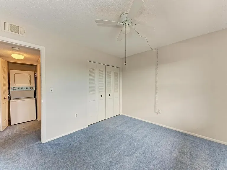 505 30th Ave W #E407 — Photo 10