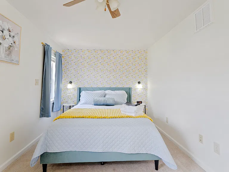 1115 Winchester St #D — Photo 5