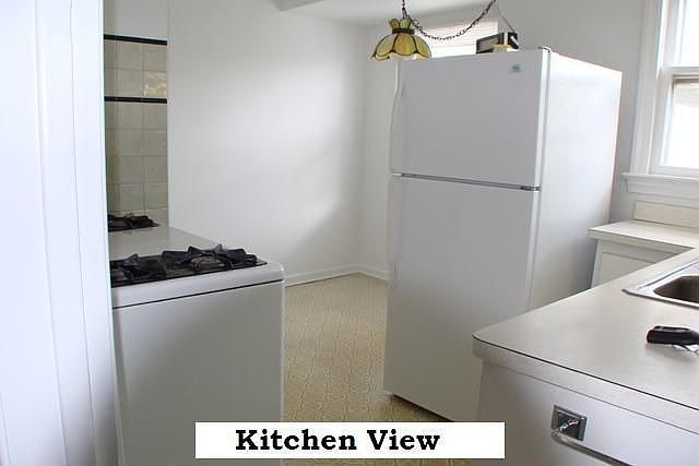 1st image of 4305 Newberry Dr