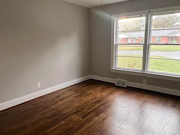 2nd image of 114 N Meade Street #A & B