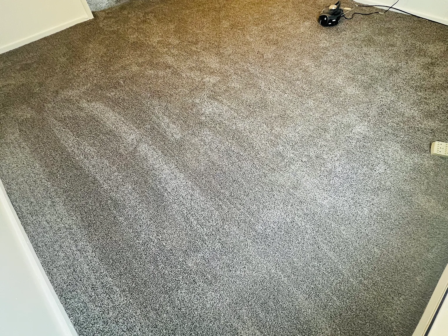 1 bed, 900 sqft, $885 — Photo 2